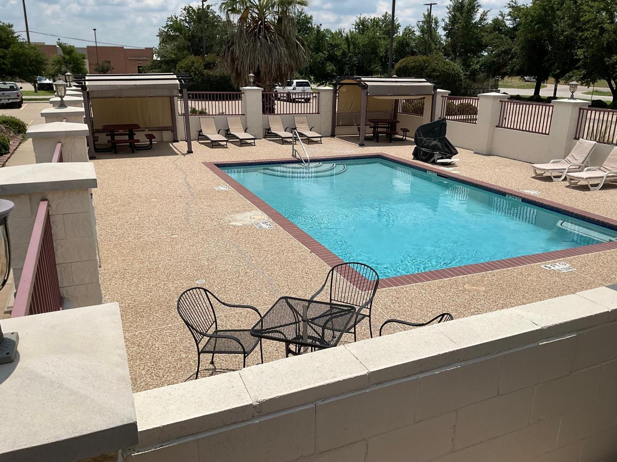 Budget Host Inn And Suites Cameron Exterior foto