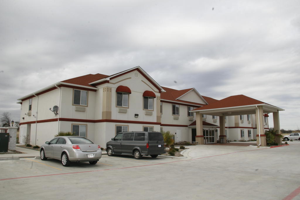 Budget Host Inn And Suites Cameron Exterior foto